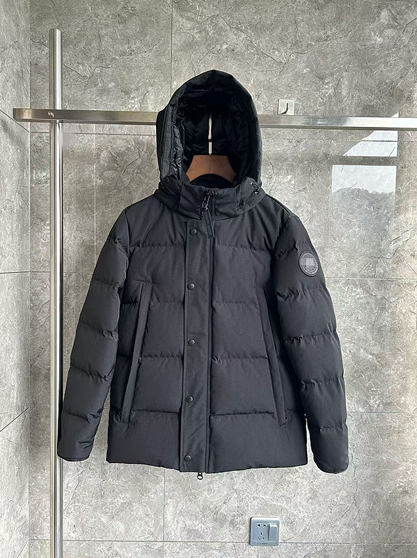 מעיל Canada Goose