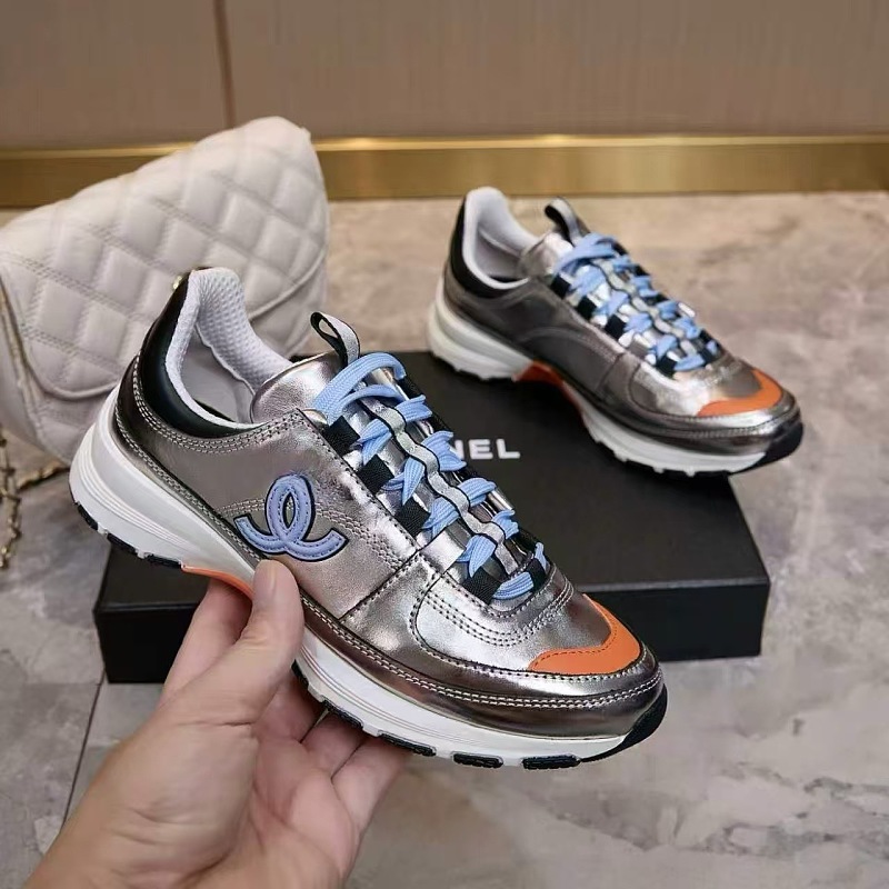 נעלי ספורט CHANEL
