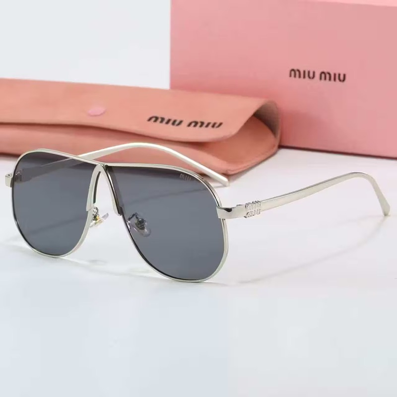 Sunglasses Miu Miu