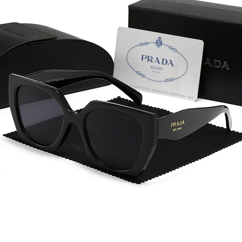משקפי שמש PRADA
