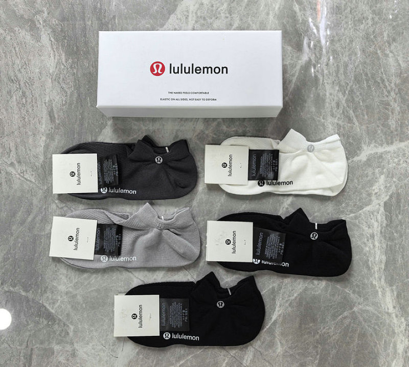 גרביים Lululemon