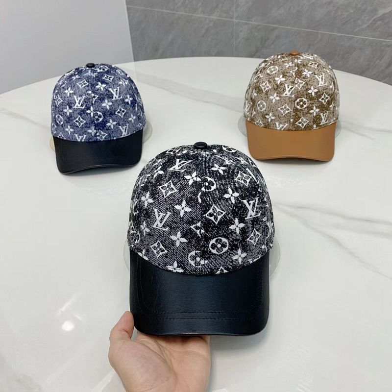 כובע Louis Vuitton