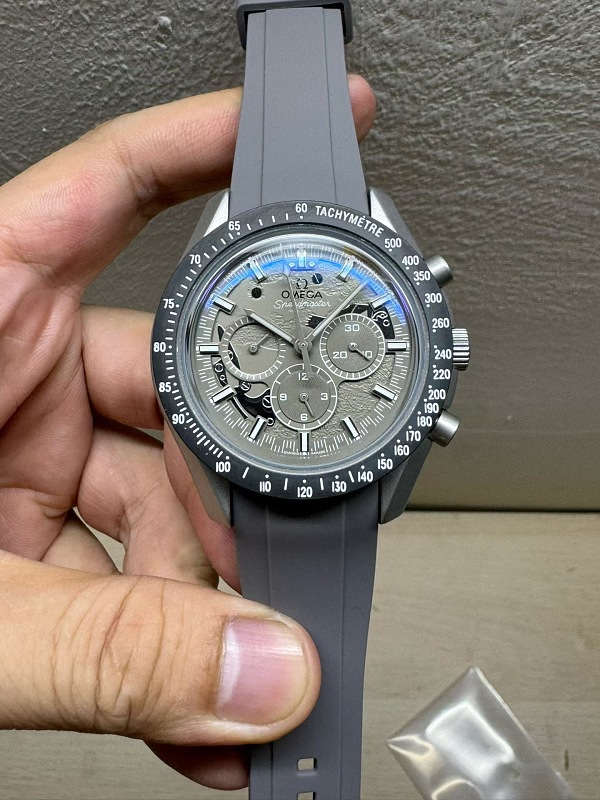 שעון OMEGA