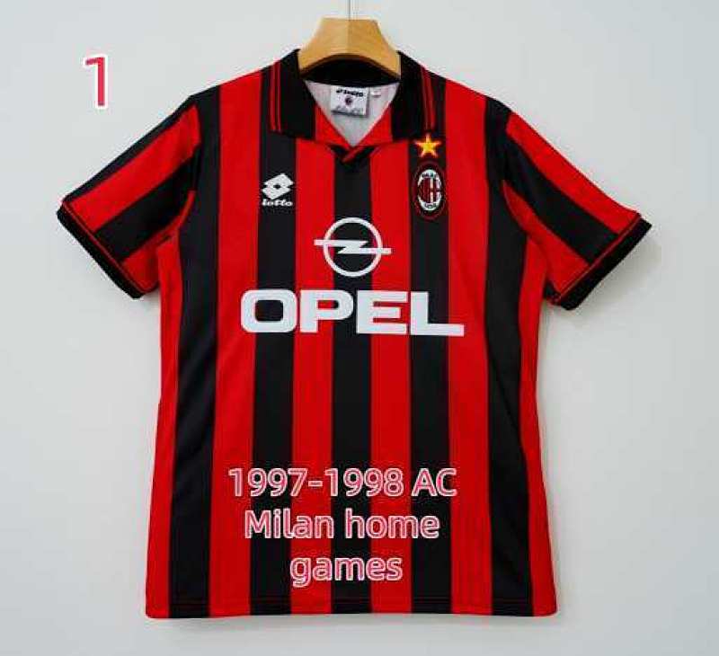 בגד ACMilan