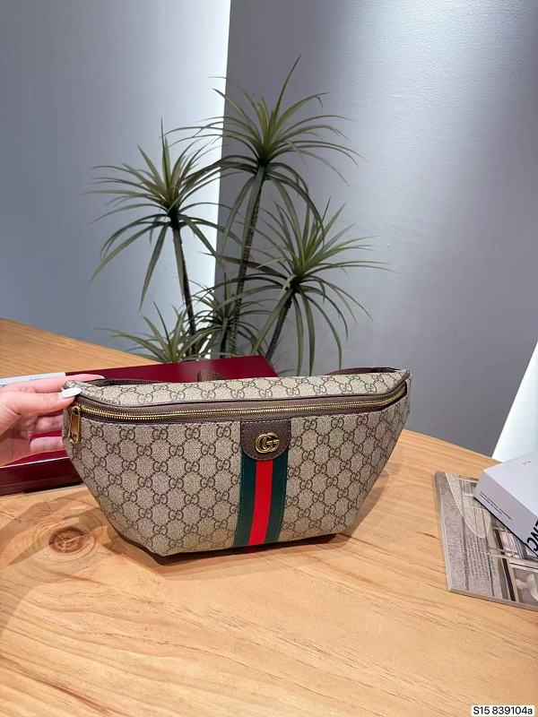 תיק GUCCI