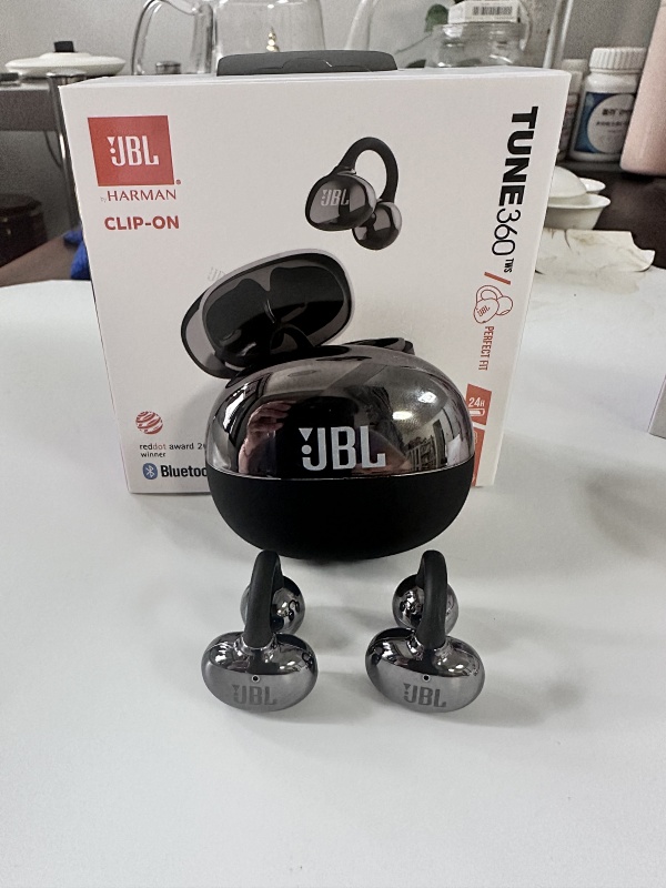JBL Bluetooth Headphones