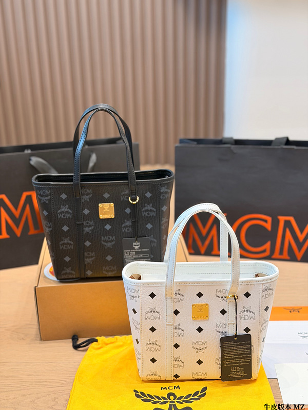 תיק MCM