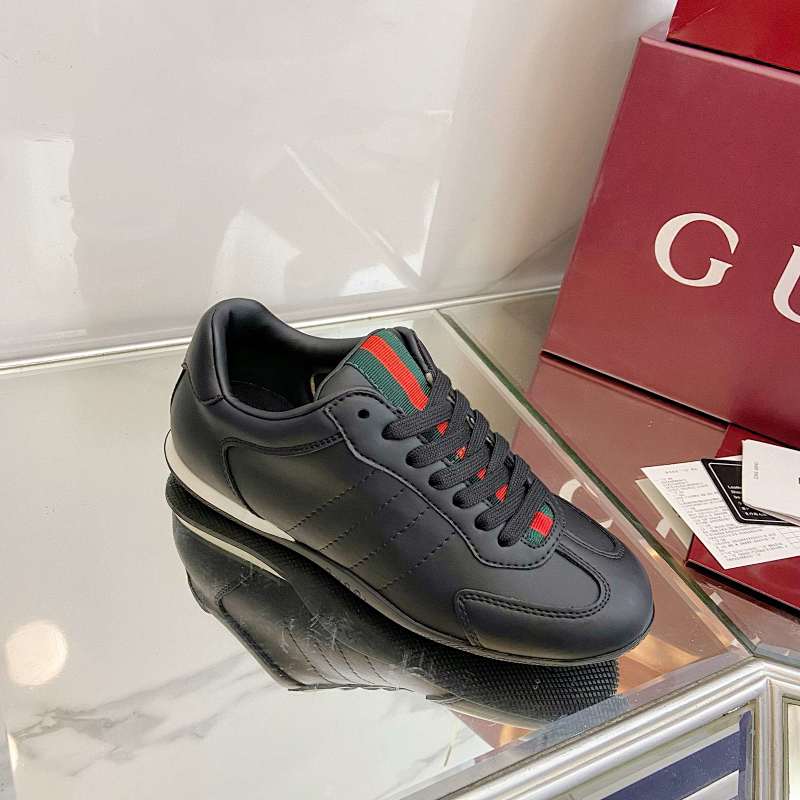 נעלי GUCCI