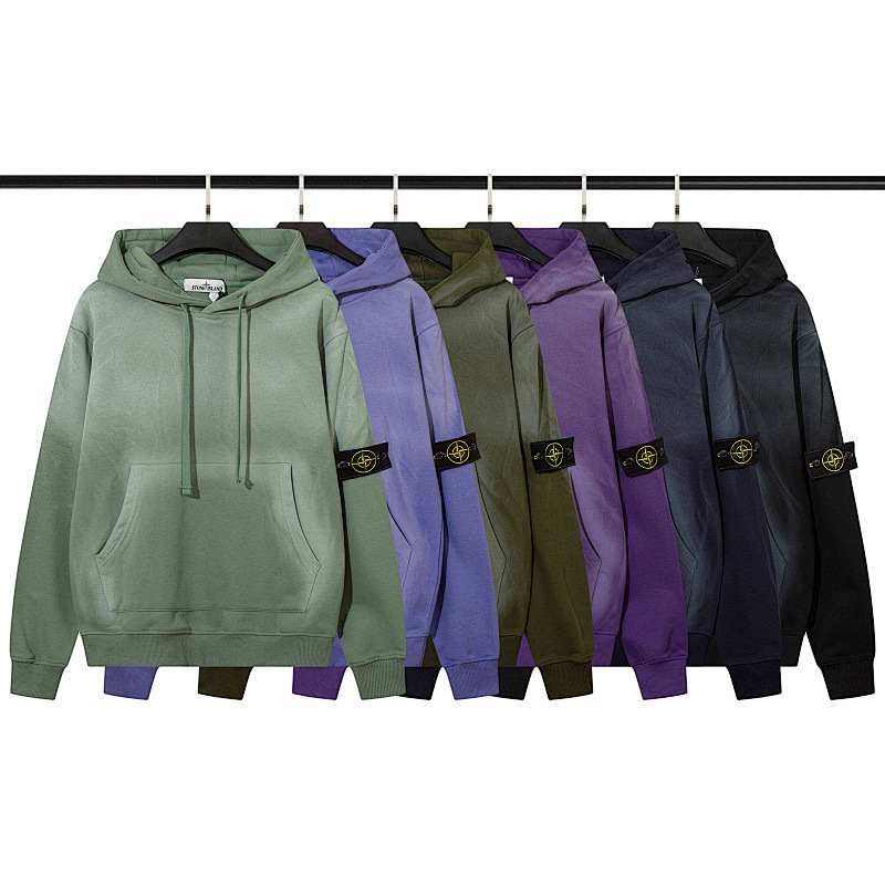 בגד Stone Island