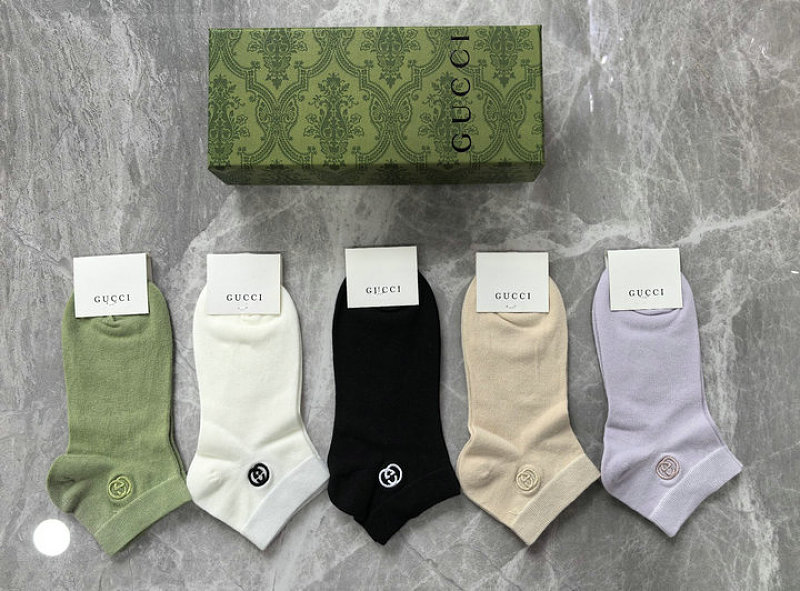גרביים GUCCI